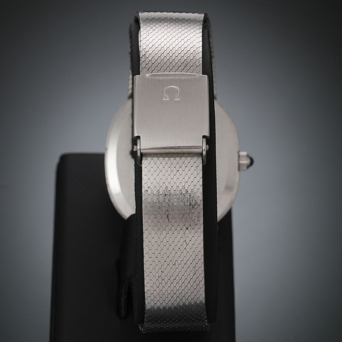 오메가 드빌 프레스티지 남성 수동워치 상세 이미지