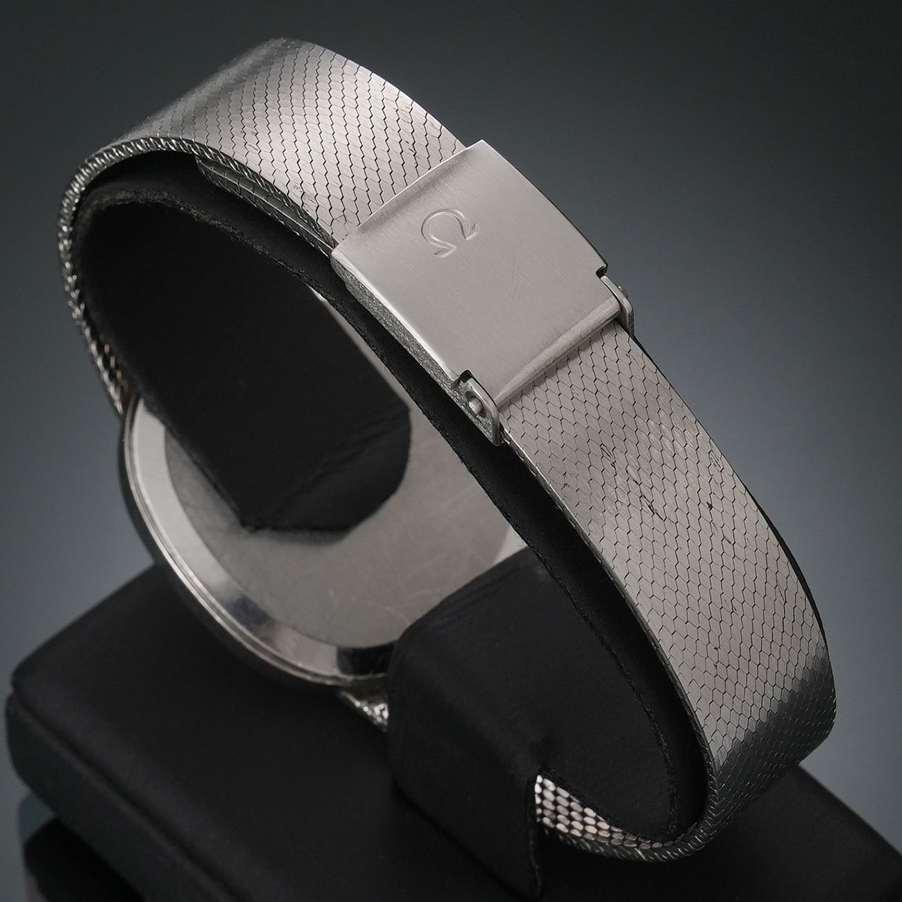 오메가 드빌 프레스티지 남성 수동워치 상세 이미지