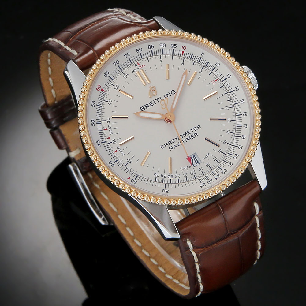 브라이틀링 네비타이머 상세 이미지