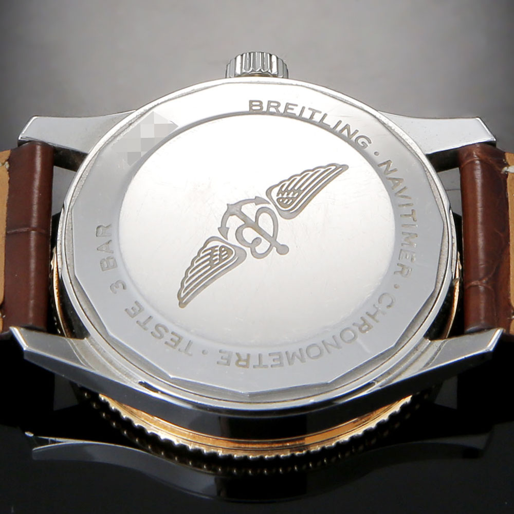 브라이틀링 네비타이머 상세 이미지