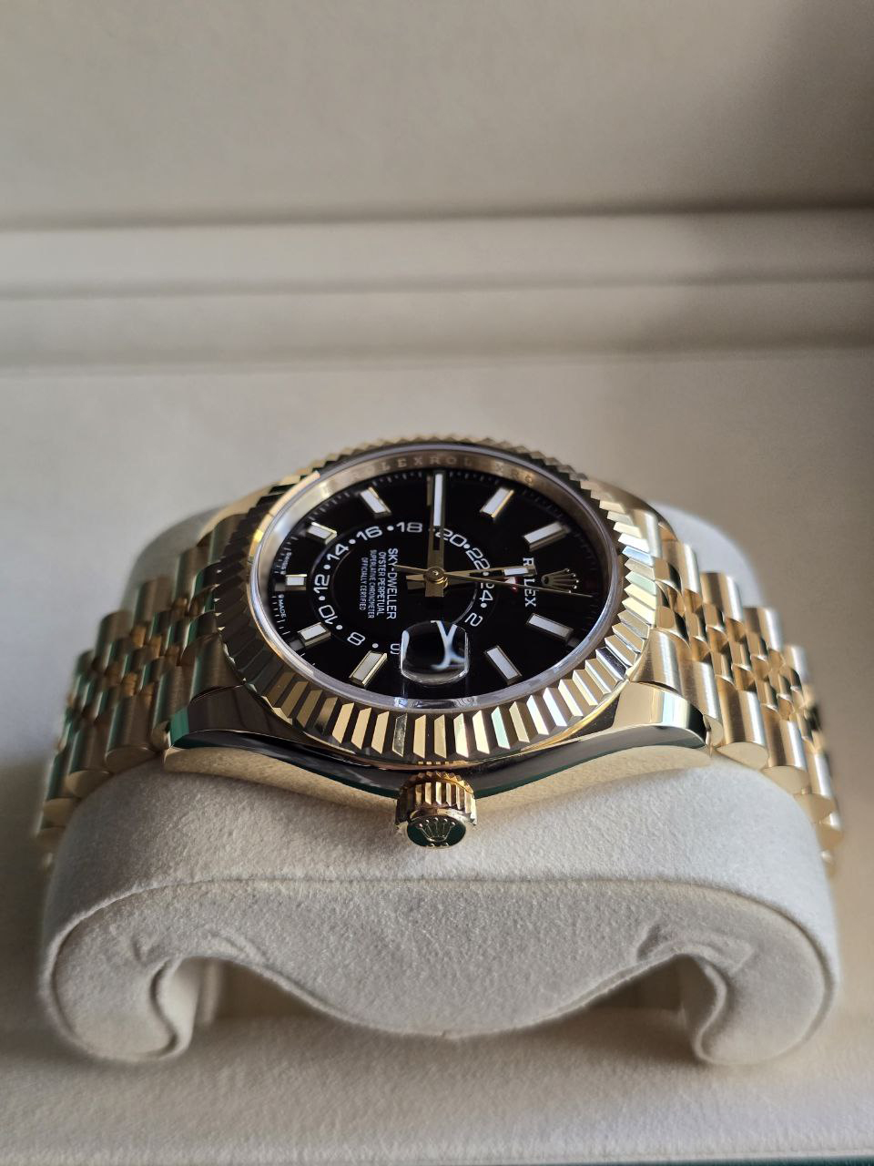 롤렉스 스카이드웰러 상세 이미지