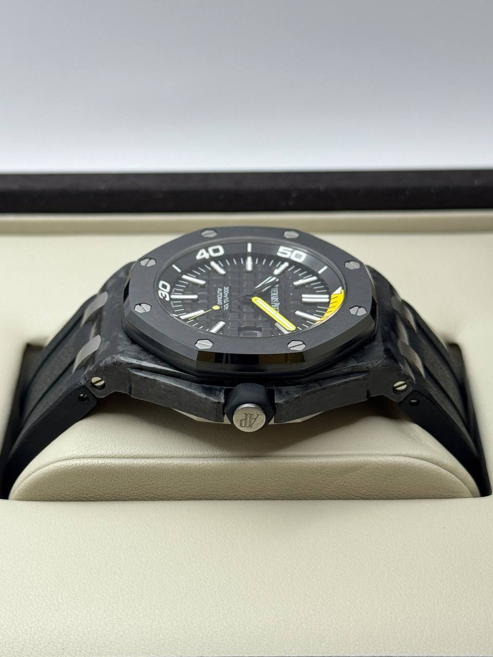 오데마피게 로얄오크 상세 이미지