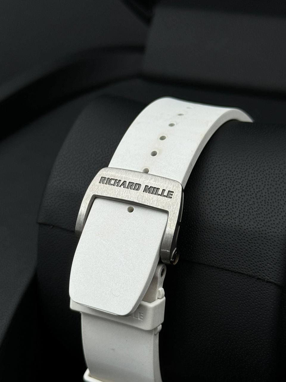 리차드밀 레드카본 상세 이미지